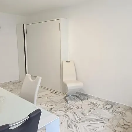 Apartment Casa Bella Menton